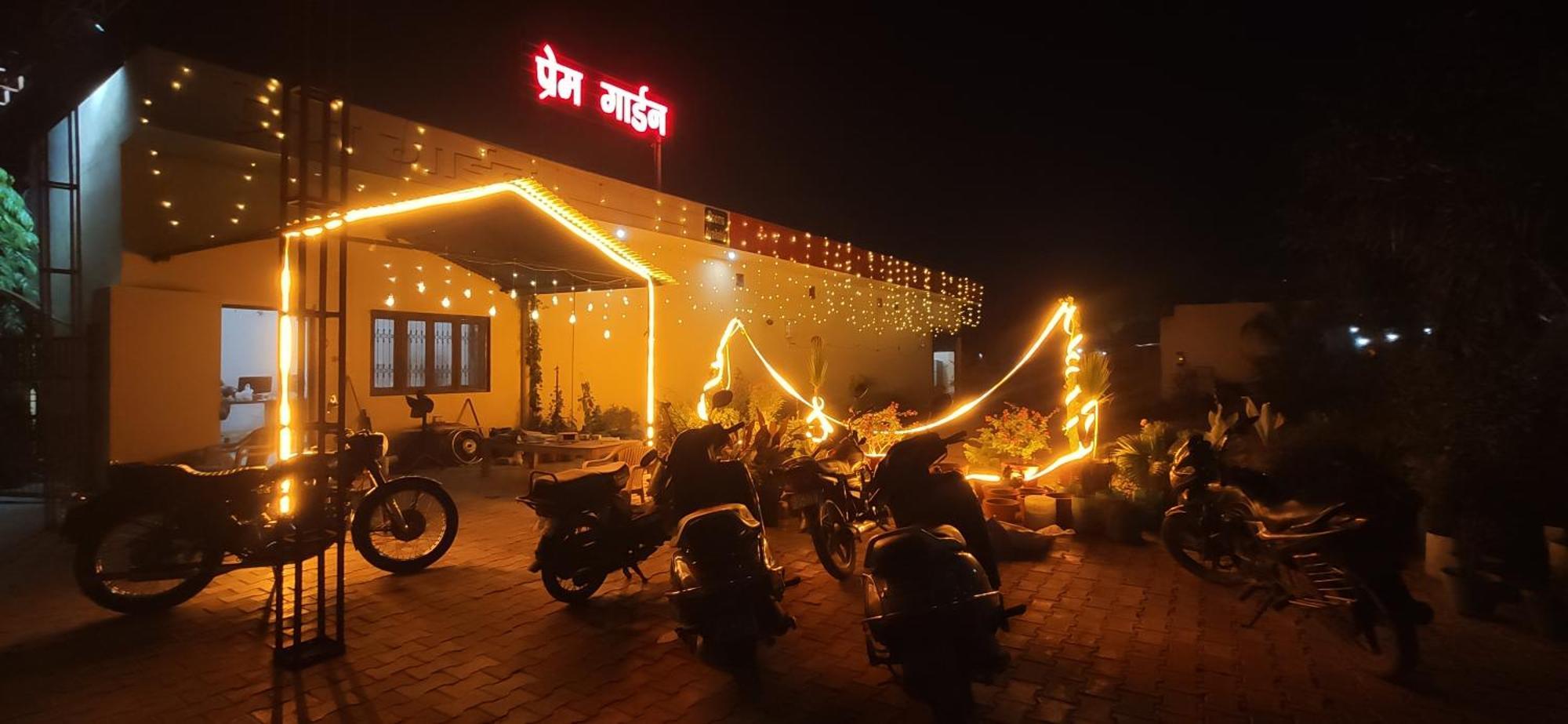 Prem Garden & Resort Mathura Ngoại thất bức ảnh